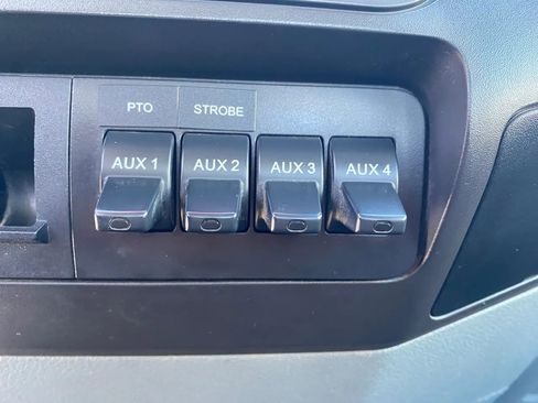 Used 2012 Ford F550 4x4 Regular Cab Super Duty w/ Payload Upgrade Pkg image 13