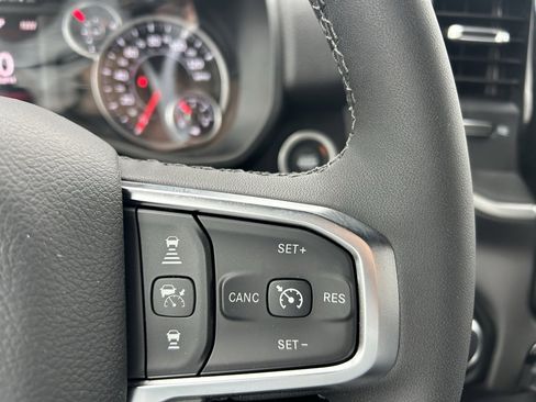 New 2026 RAM 1500 4x4 Crew Cab image 18