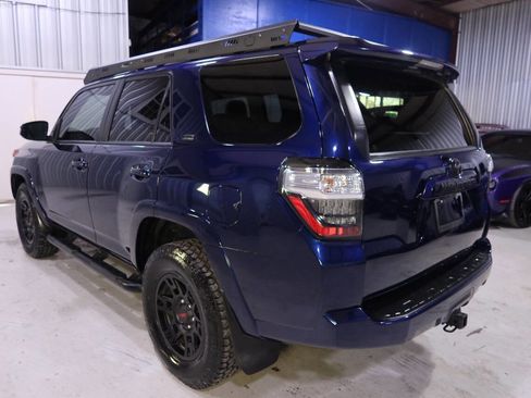 Used 2021 Toyota 4Runner SR5 Premium w/ Moonroof Package image 3