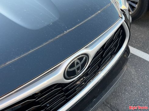 Certified 2026 Toyota Highlander XLE AWD/4WD image 7