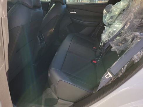 New 2026 Nissan Leaf SV+ FWD image 7