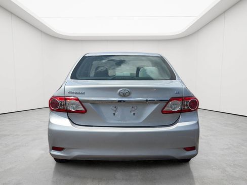 Used 2012 Toyota Corolla LE FWD image 7