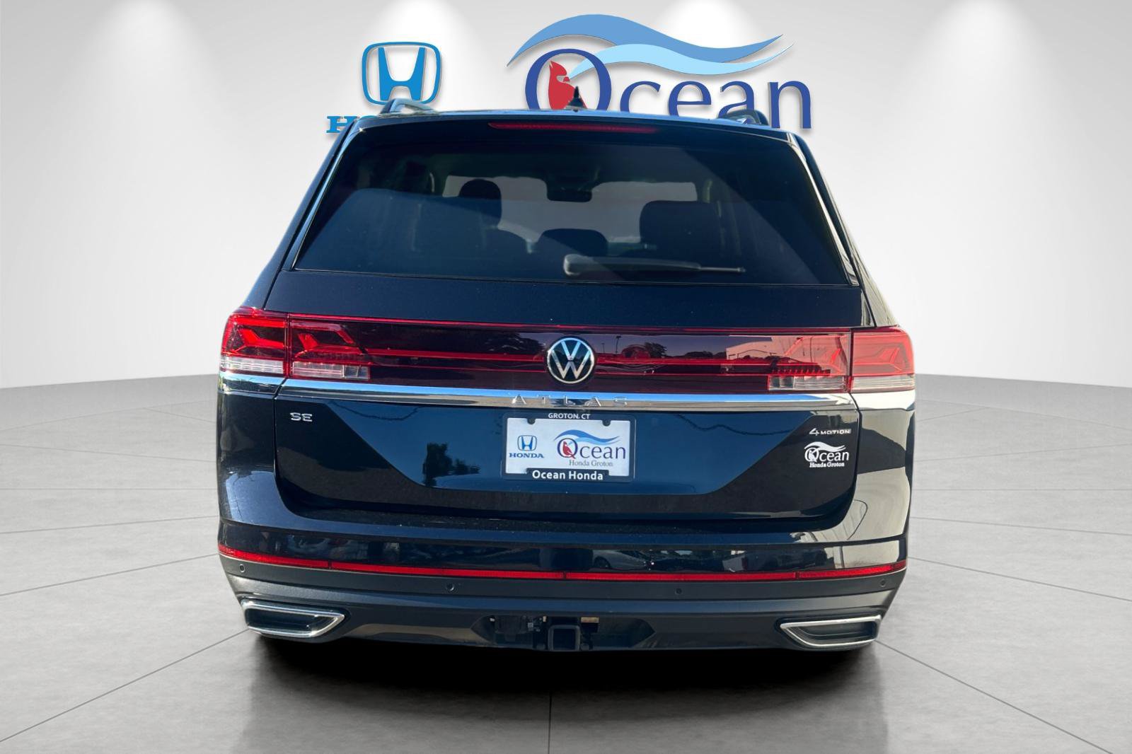 Used 2026 Volkswagen Atlas SE AWD/4WD image 4