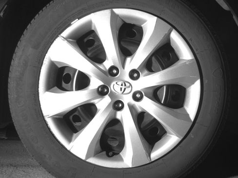Used 2025 Toyota Corolla LE FWD image 13