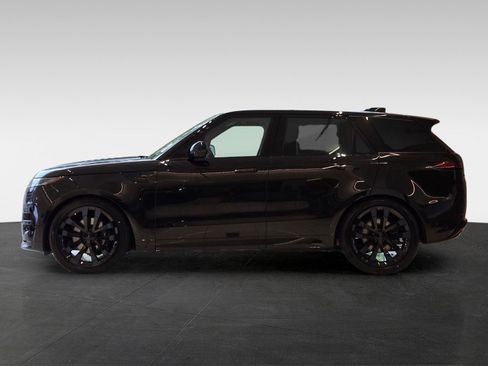 New 2026 Land Rover Range Rover Sport Dynamic SE AWD/4WD image 3
