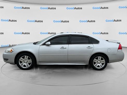 Used 2012 Chevrolet Impala LT w/ LT Sunroof Package FWD image 3