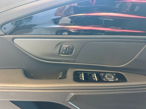 New 2026 Lincoln Nautilus Premier AWD/4WD image 10