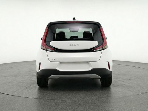 Used 2025 Kia Soul LX w/ LX Technology Package image 7