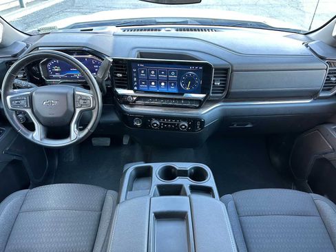 Used 2024 Chevrolet Silverado 1500 RST w/ Z71 Off-Road Package image 22