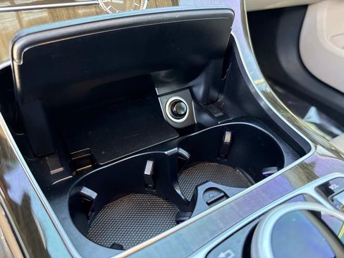 Used 2021 Mercedes-Benz C 300 Sedan image 33