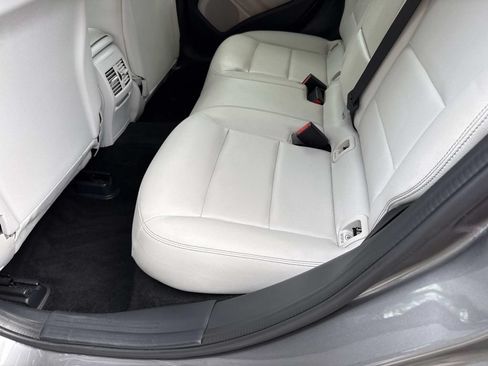 Used 2019 Mercedes-Benz GLA 250 image 15