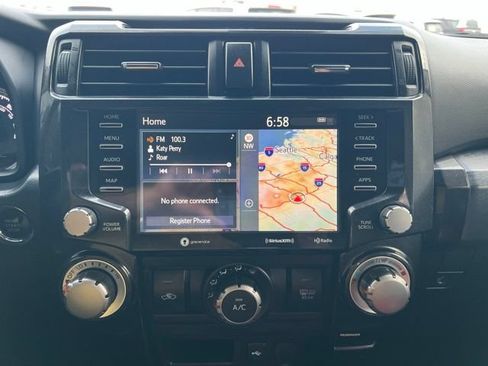 Used 2023 Toyota 4Runner TRD Off-Road Premium w/ Moonroof Package AWD/4WD image 18