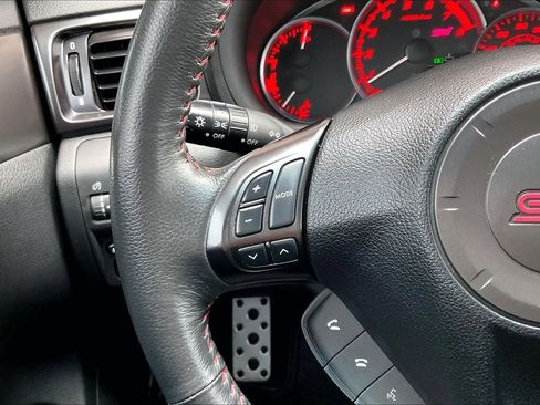Used 2011 Subaru Impreza WRX STI image 10