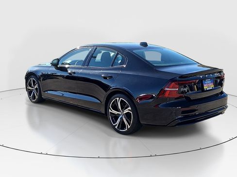 Used 2024 Volvo S60 B5 Core AWD/4WD image 7