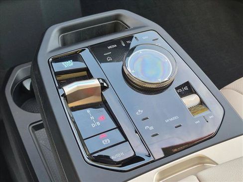 Certified 2024 BMW iX xDrive50 AWD/4WD image 12