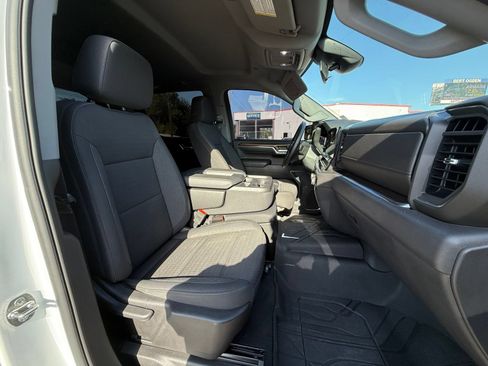 Used 2024 Chevrolet Silverado 1500 LT RWD image 22