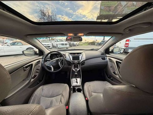 Used 2012 Hyundai Elantra Limited w/ Technology Pkg 5 image 14