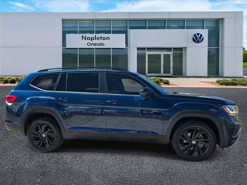 Used 2022 Volkswagen Atlas SE image 3