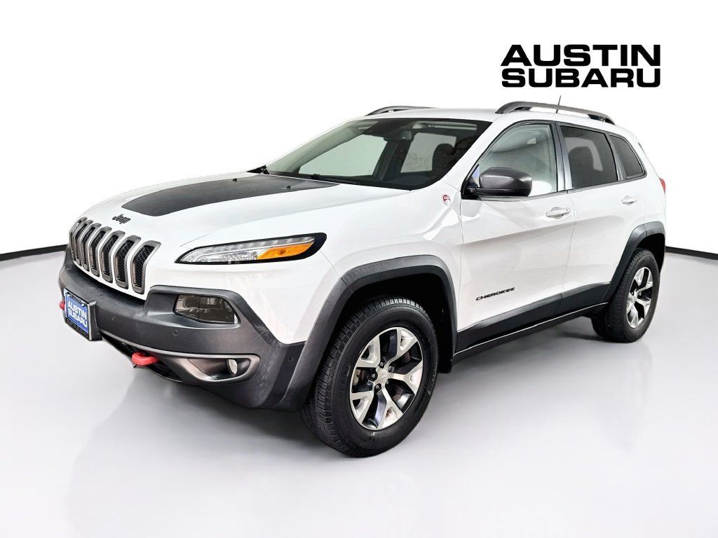 Used 2018 Jeep Cherokee Trailhawk w/ Quick Order Package 27L AWD/4WD image 3