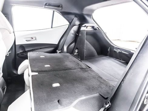 Used 2020 Toyota Corolla SE w/ SE Preferred Package FWD image 37
