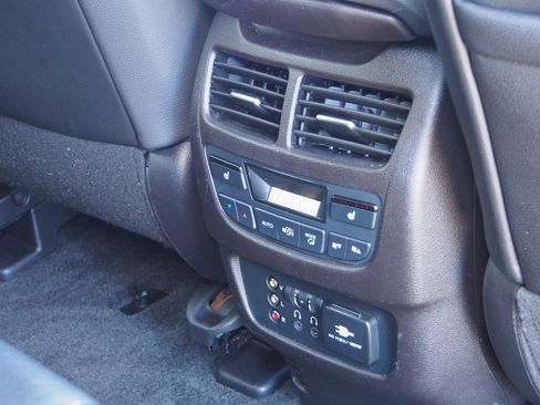 Used 2016 Acura MDX SH-AWD w/ Tech & Entertainment image 15