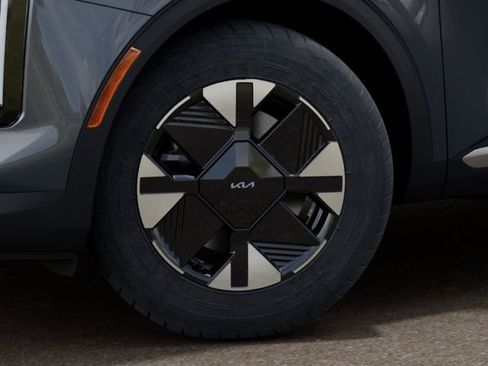 New 2026 Kia Sportage LX FWD image 10