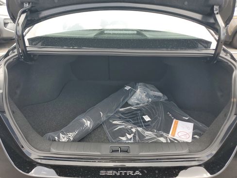 New 2025 Nissan Sentra S image 8