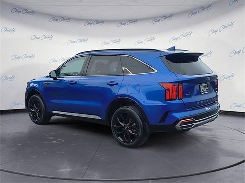 Used 2021 Kia Sorento SX Prestige image 3