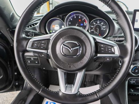 Used 2025 MAZDA MX-5 Miata RF Grand Touring image 12