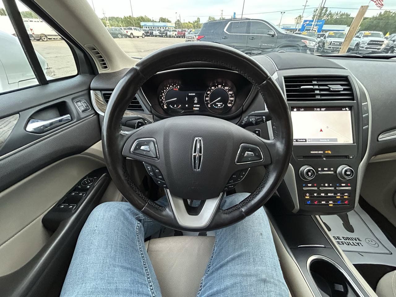 Used 2017 Lincoln MKC Reserve w/ Lincoln MKC Climate Package AWD/4WD image 31