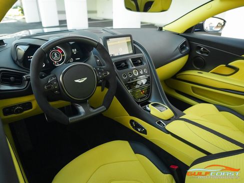 Used 2023 Aston Martin DBS Coupe RWD image 2