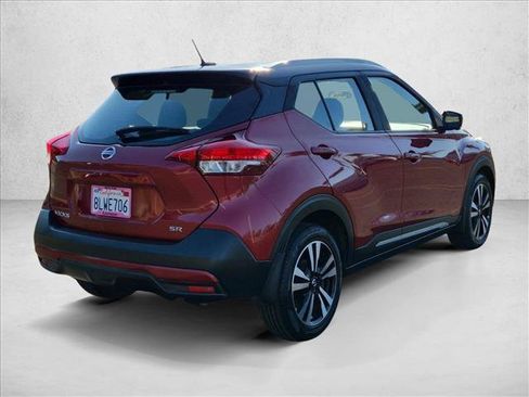 Used 2019 Nissan Kicks SR FWD image 5