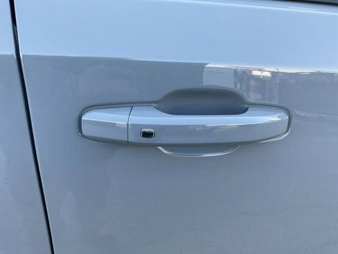 Used 2024 Chevrolet Silverado 1500 LT image 16