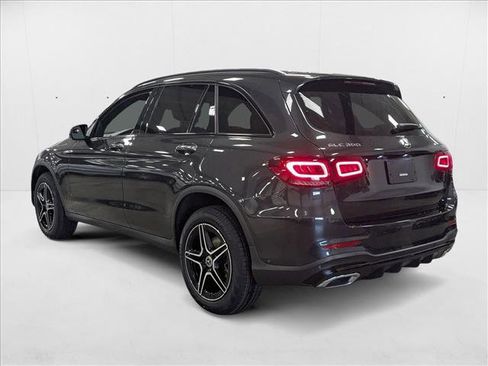 Used 2022 Mercedes-Benz GLC 300 image 8