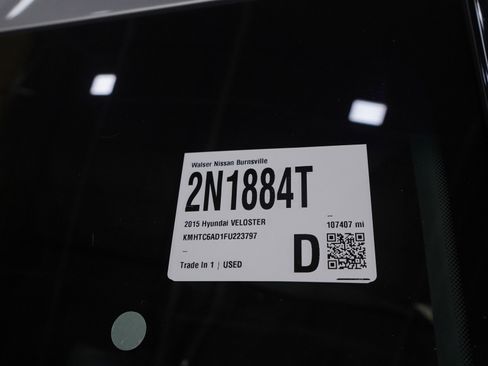 Used 2015 Hyundai Veloster image 26