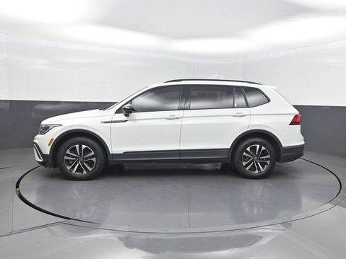 Used 2022 Volkswagen Tiguan S AWD/4WD image 2