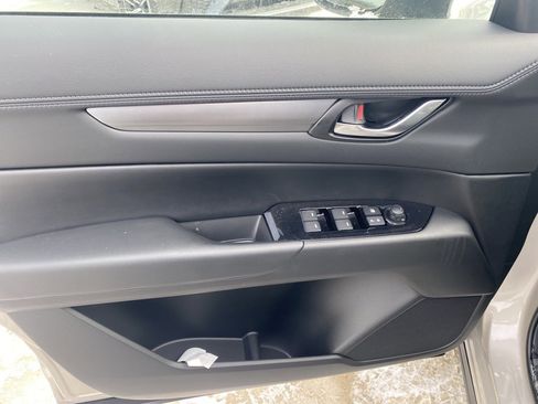 New 2025 MAZDA CX-5 AWD 2.5 S w/ Select Package image 11