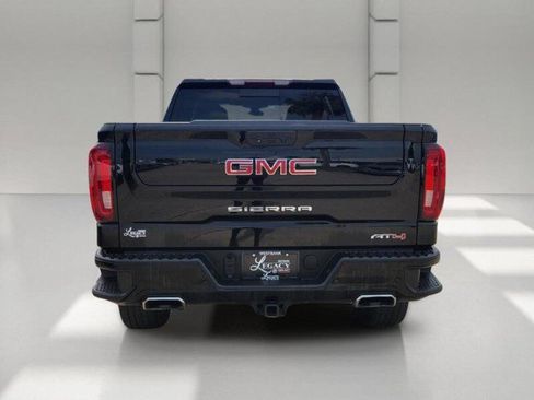 Used 2022 GMC Sierra 1500 AT4 w/ AT4 Premium Package AWD/4WD image 5