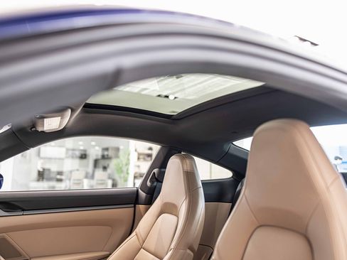 Used 2021 Porsche 911 Carrera S image 18