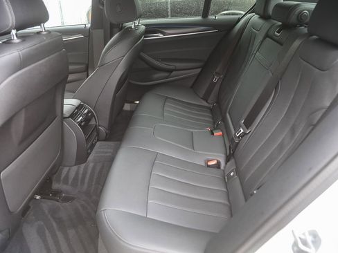 Certified 2023 BMW 530e w/ M Sport Package RWD image 15
