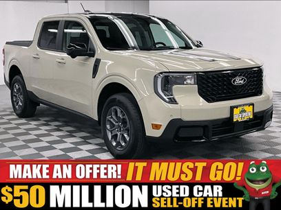 Used 2025 Ford Maverick Lariat w/ Black Appearance Package