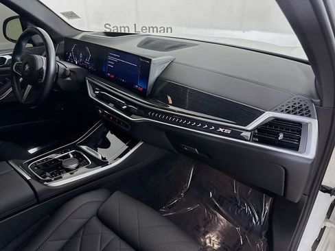 Used 2024 BMW X5 xDrive50e w/ M Sport Package image 27