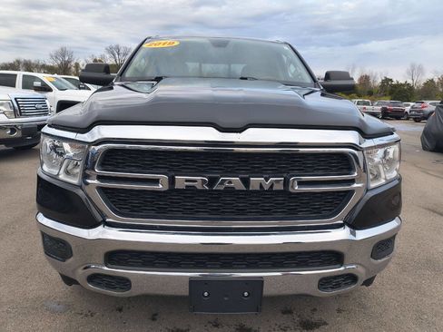 Used 2019 RAM 1500 Tradesman w/ SXT Appearance Group image 4