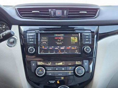 Certified 2022 Nissan Rogue Sport SL w/ Premium Package image 22