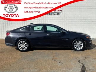 Used 2023 Chevrolet Malibu LT video 1