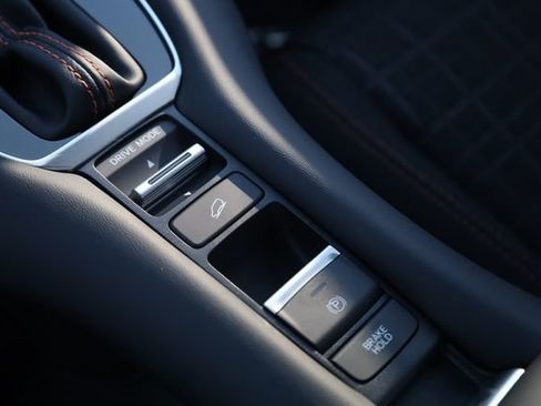 New 2026 Honda HR-V Sport image 20