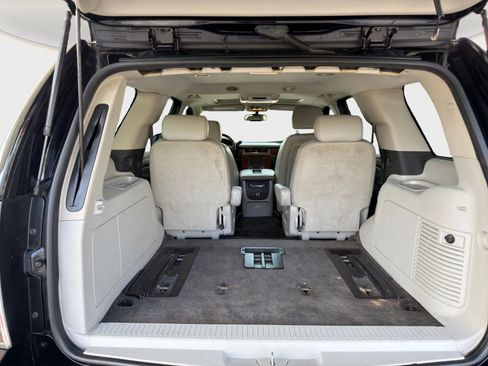 Used 2013 GMC Yukon Denali image 20