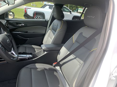 New 2026 Chevrolet Trax ACTIV w/ Driver Confidence Package FWD image 9