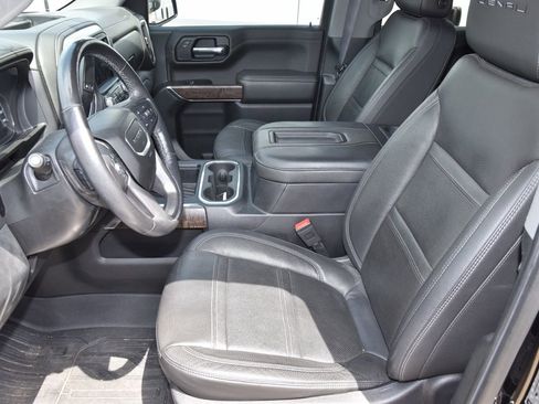 Used 2019 GMC Sierra 1500 Denali w/ Denali Ultimate Package AWD/4WD image 10