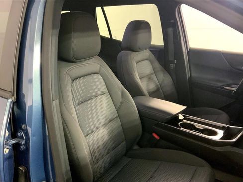 Used 2025 Chevrolet Equinox LT FWD image 7